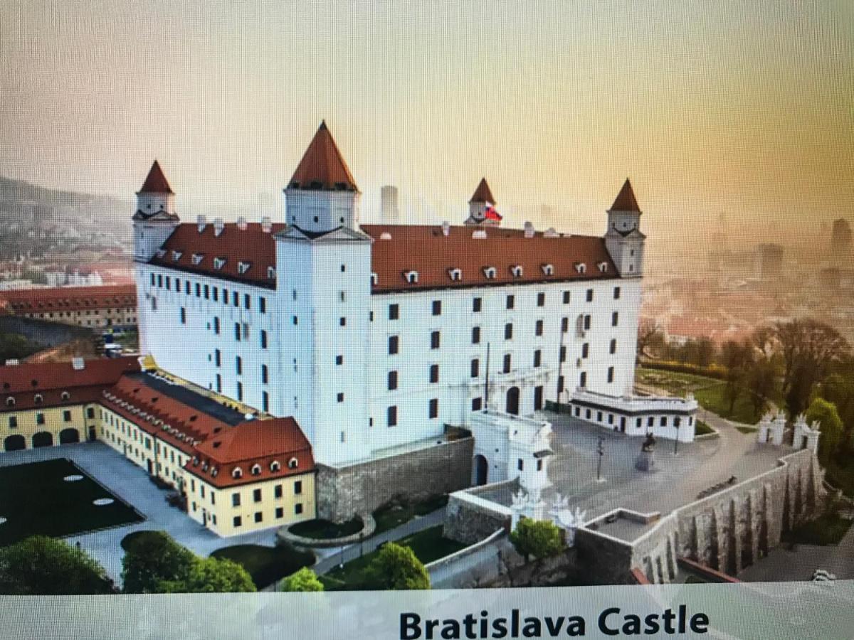 Apartment Alexis Bratislava Eksteriør bilde